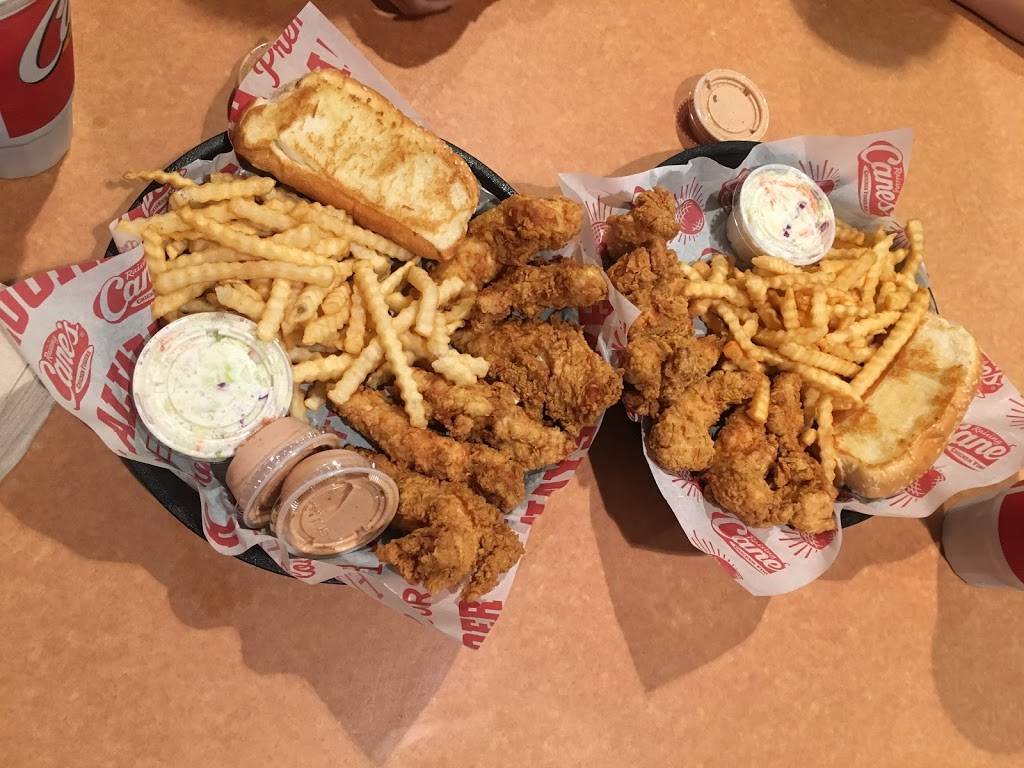 Raising Canes Chicken Fingers | meal takeaway | 8867 Cuyamaca St, Santee, CA 92071, USA | 6194490565 OR +1 619-449-0565