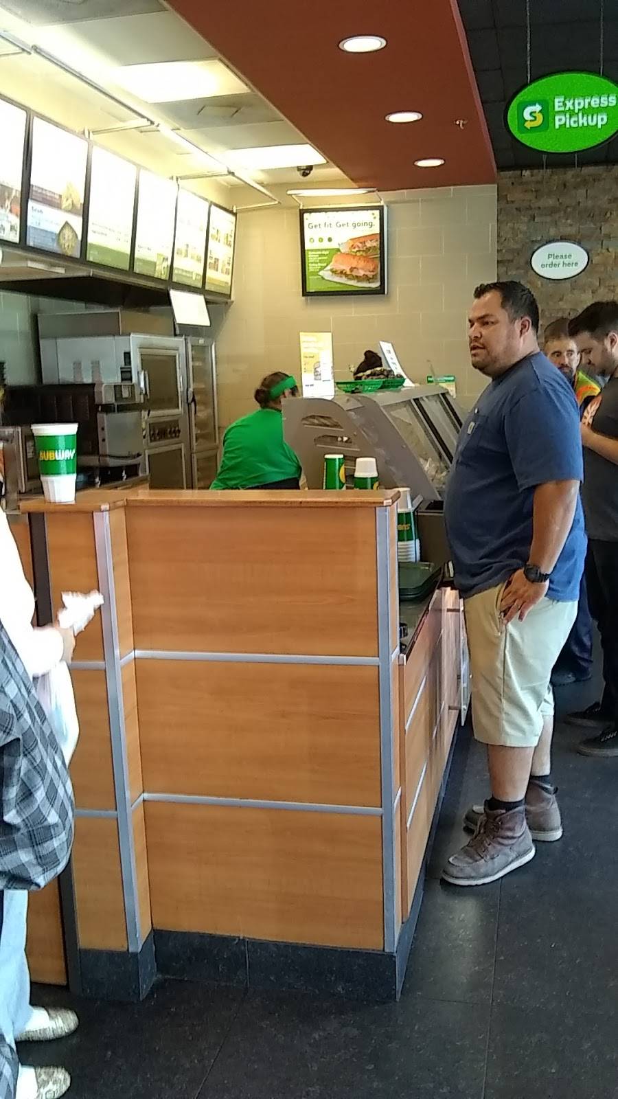 Subway Restaurants | restaurant | 701 W Cesar Estrada Chavez Ave, Los Angeles, CA 90012, USA | 2136264411 OR +1 213-626-4411