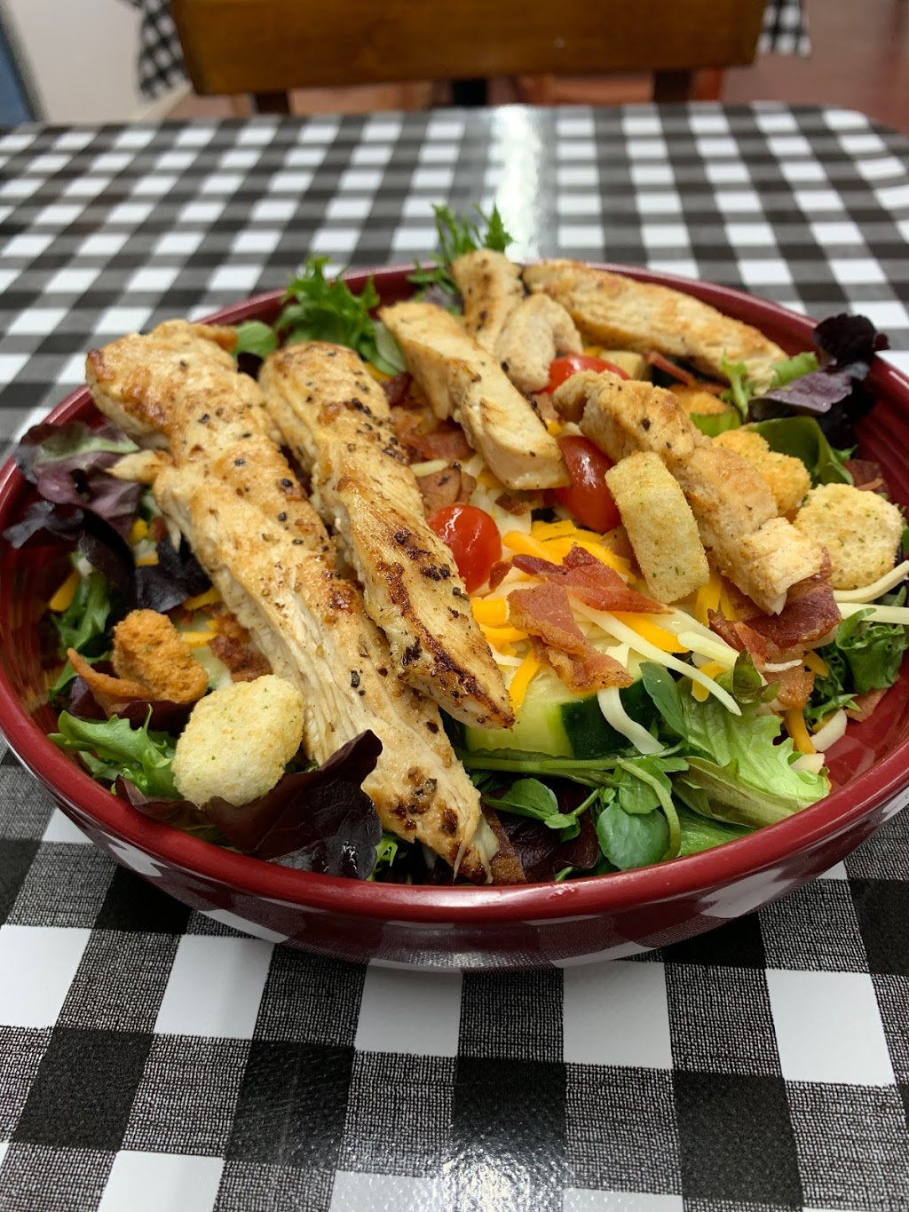 The Cafe Markham | restaurant | 655 FM 1468 Hwy N, Markham, TX 77456, USA | 9798435025 OR +1 979-843-5025