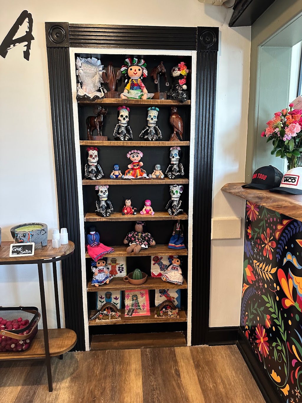 La Taqueria | restaurant | 15 Loudoun St SE, Leesburg, VA 20175, USA | 5715098822 OR +1 571-509-8822