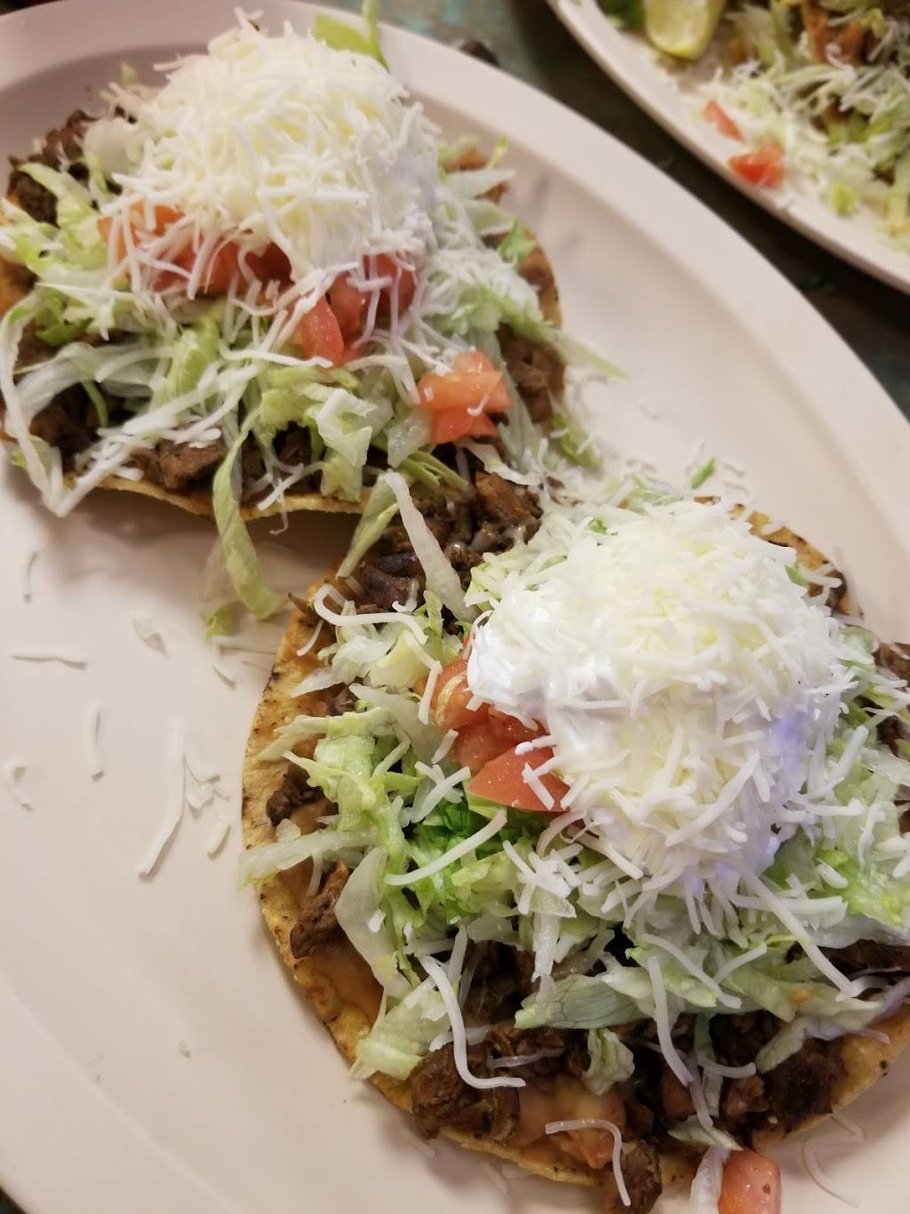 Mariachis Tacos | restaurant | 1936 E Touhy Ave, Des Plaines, IL 60018, USA | 8478135134 OR +1 847-813-5134