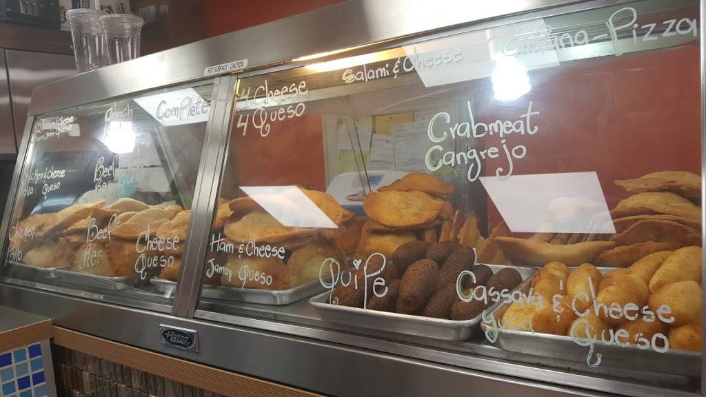 Pikalo Empanadas | restaurant | 241 Broadway, Lawrence, MA 01840, USA | 9786551966 OR +1 978-655-1966