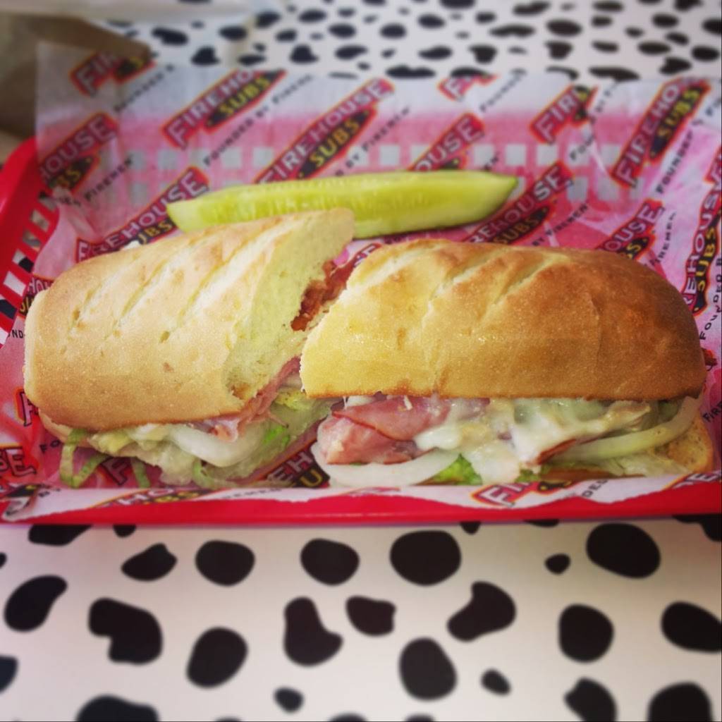 Firehouse Subs | meal delivery | 1001 W 8th St, Tifton, GA 31794, USA | 2294453557 OR +1 229-445-3557