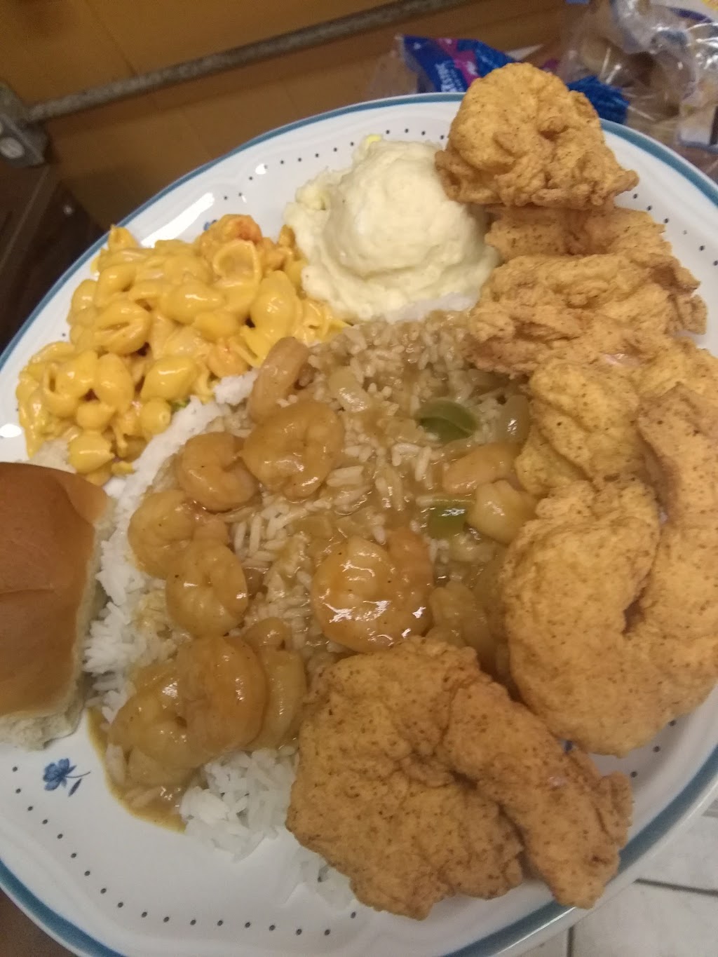 Monas Southern Soul Food & Snack Shop | restaurant | 607 Main St, Franklin, LA 70538, USA | 3375787394 OR +1 337-578-7394