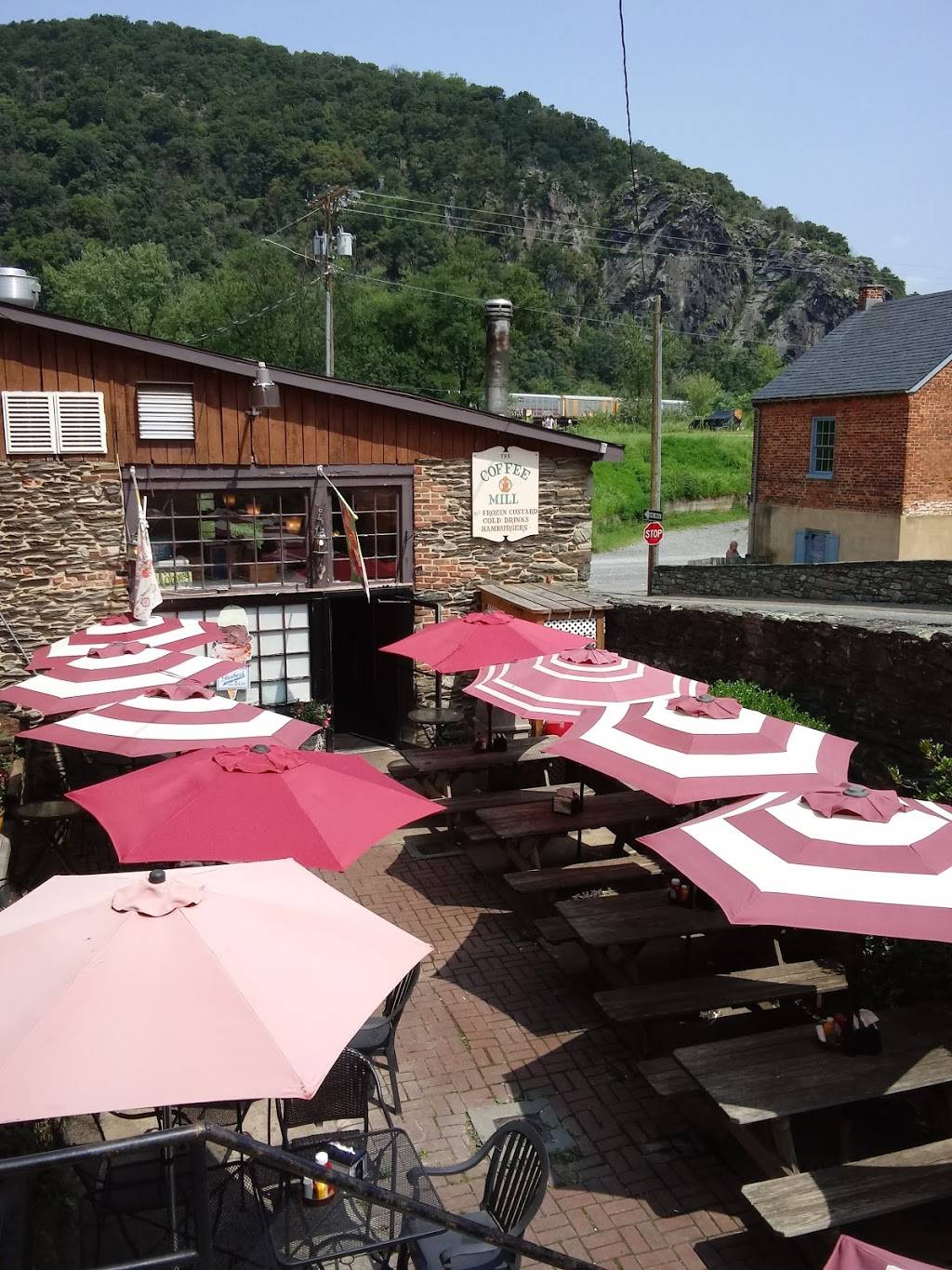Coffee Mill | restaurant | 140 Potomac St, Harpers Ferry, WV 25425, USA | 3045351257 OR +1 304-535-1257