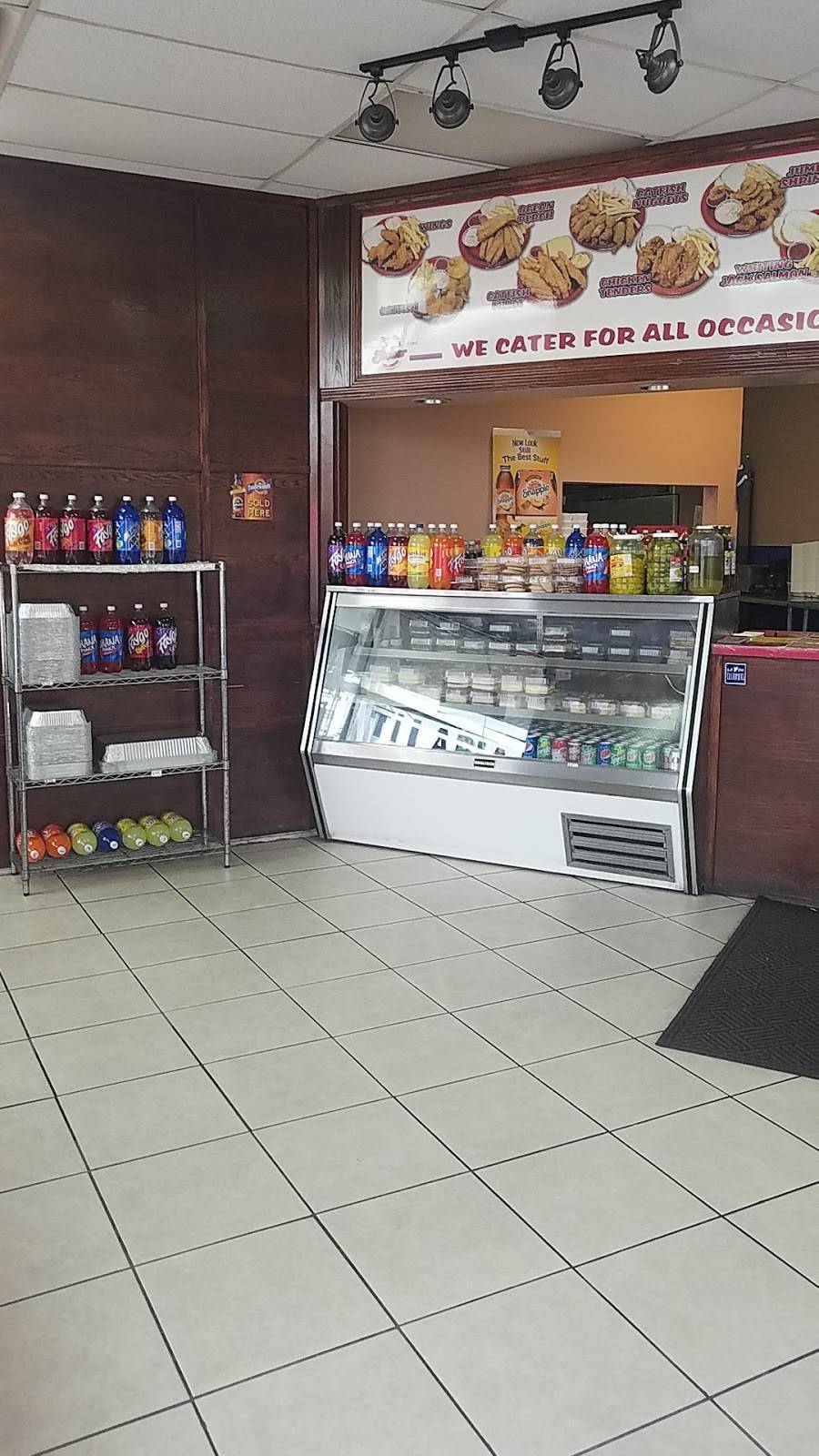 Fisher FISH & CHICKEN 56 N Michigan Rd | restaurant | 5620 Michigan Rd, Indianapolis, IN 46228, USA | 3172029144 OR +1 317-202-9144