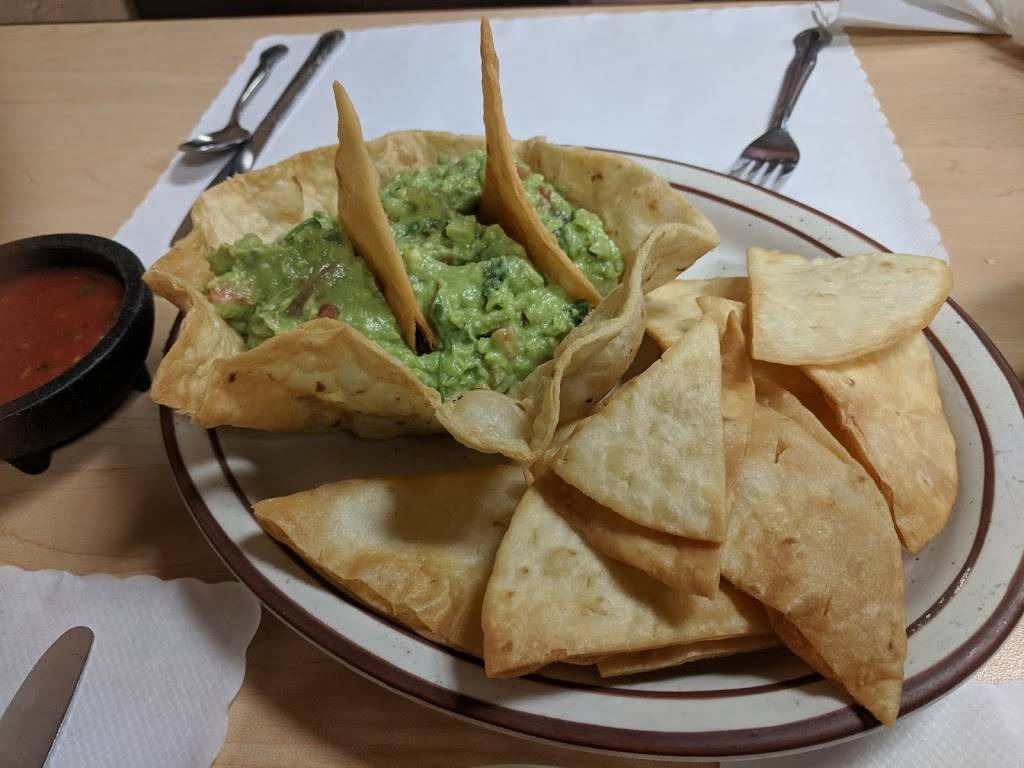 La Azteca | restaurant | 1420 S McDowell Blvd, Petaluma, CA 94954, USA | 7077636844 OR +1 707-763-6844