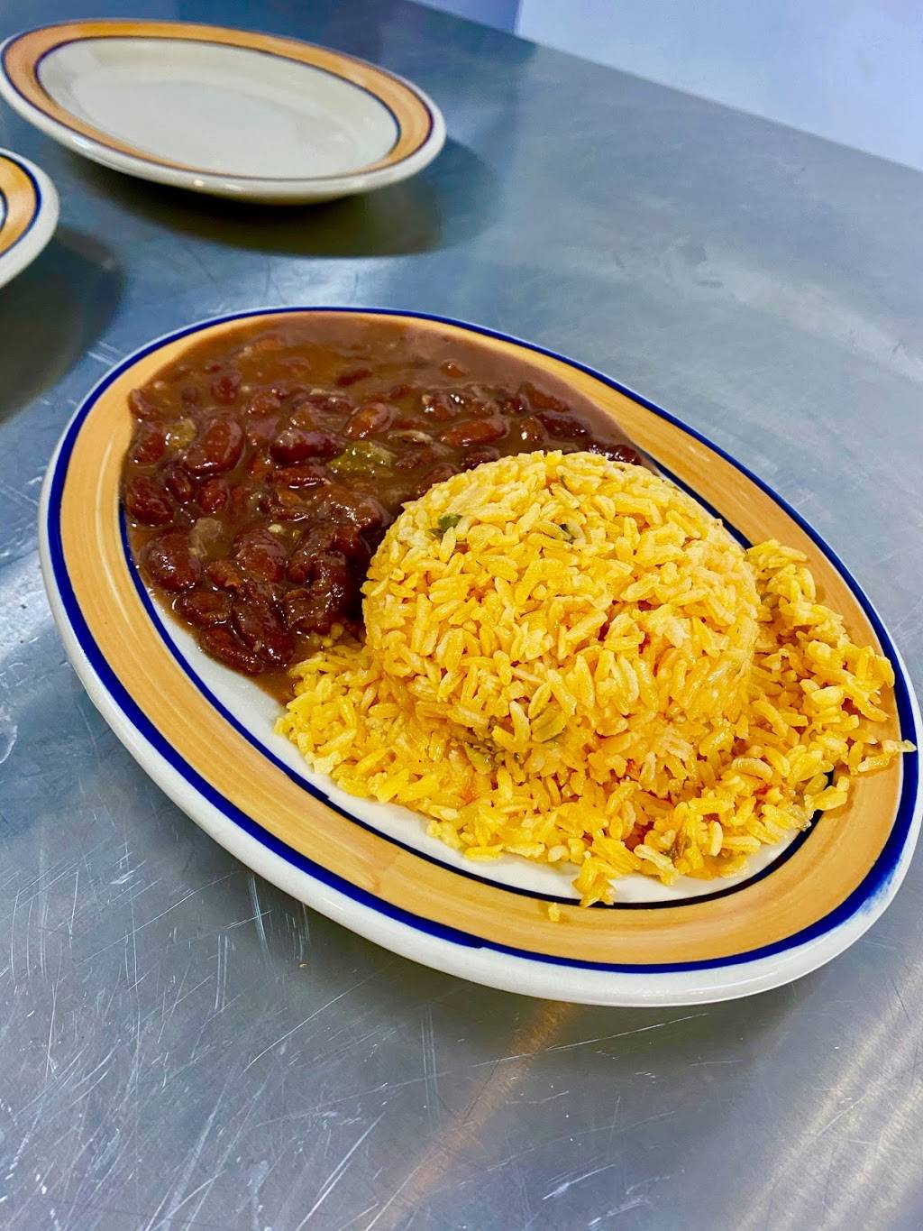 The Showroom BK Peruvian Restaurant | restaurant | 23 Lincoln Ave, Brooklyn, NY 11208, USA | 7186009001 OR +1 718-600-9001