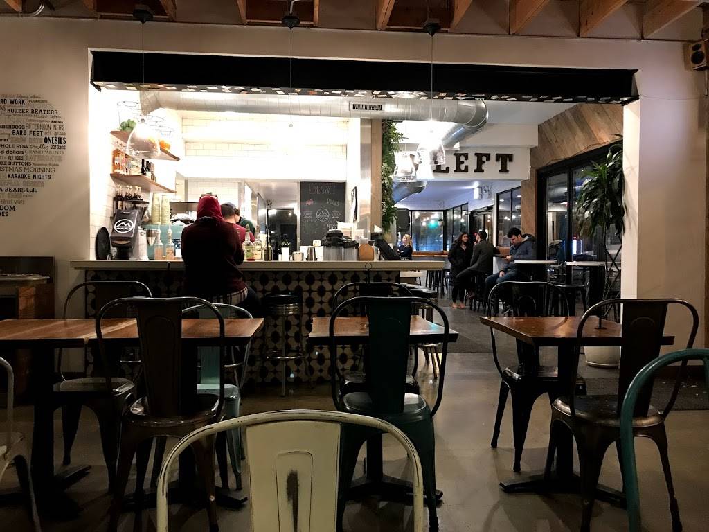 Left Coast | restaurant | 2878 N Lincoln Ave, Chicago, IL 60657, USA | 7738805338 OR +1 773-880-5338