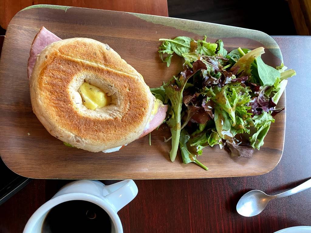 The Wicked Whisk Bake House & Bistro | restaurant | 422 N Main St, Rice Lake, WI 54868, USA | 7154342253 OR +1 715-434-2253