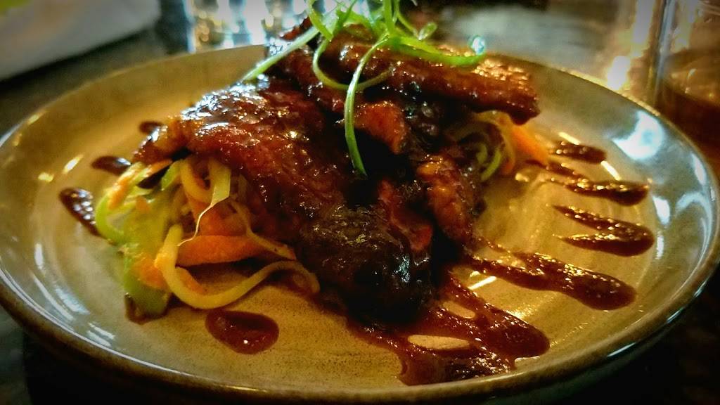 Fort Willow | restaurant | 1721 N Elston Ave, Chicago, IL 60642, USA | 7736878898 OR +1 773-687-8898