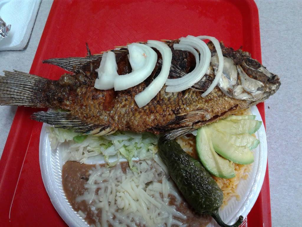 El Grullo Restaurant | restaurant | 1110 E Main St, Mesa, AZ 85203, USA | 4808349557 OR +1 480-834-9557