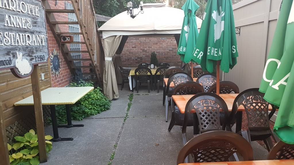 Charlotte Annes Restaurant | restaurant | 390 Queen St, Peterborough, ON K9J 4X8, Canada | 7057422944 OR +1 705-742-2944