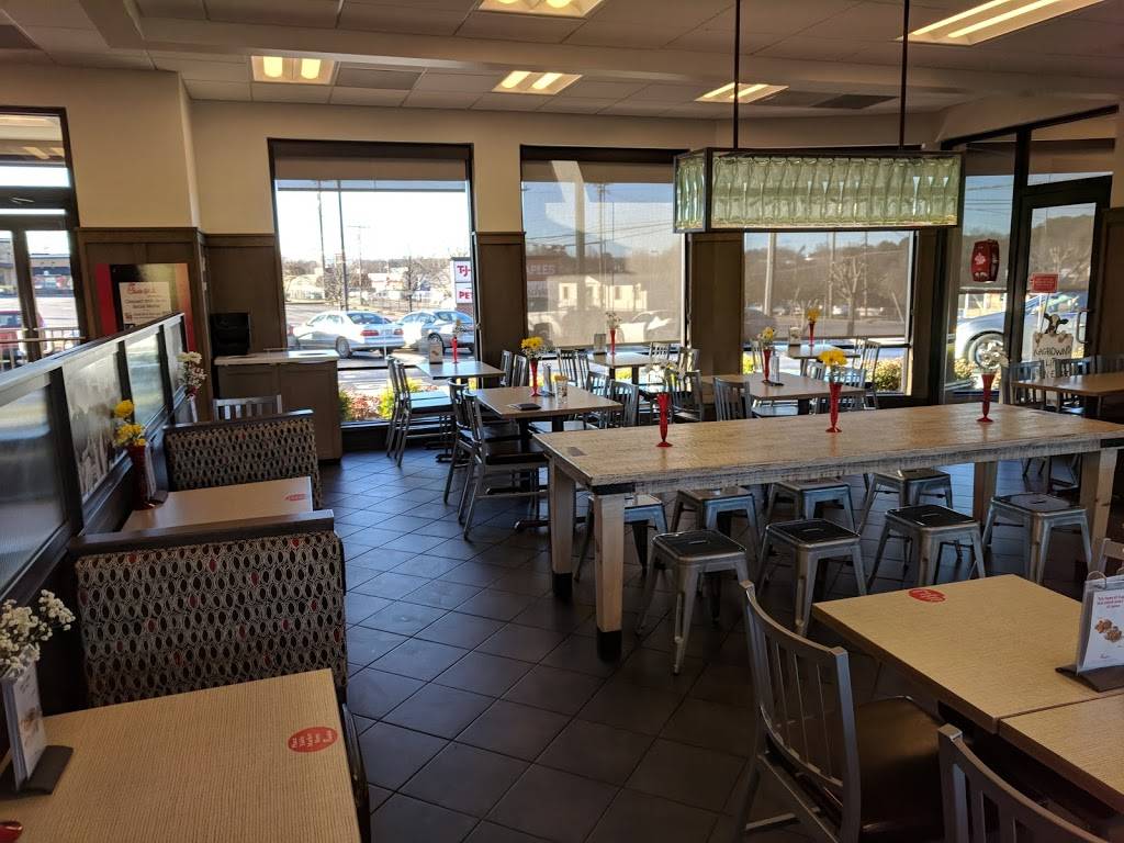Chick-fil-A | restaurant | 228 Turnersburg Hwy, Statesville, NC 28625, USA | 7048810002 OR +1 704-881-0002