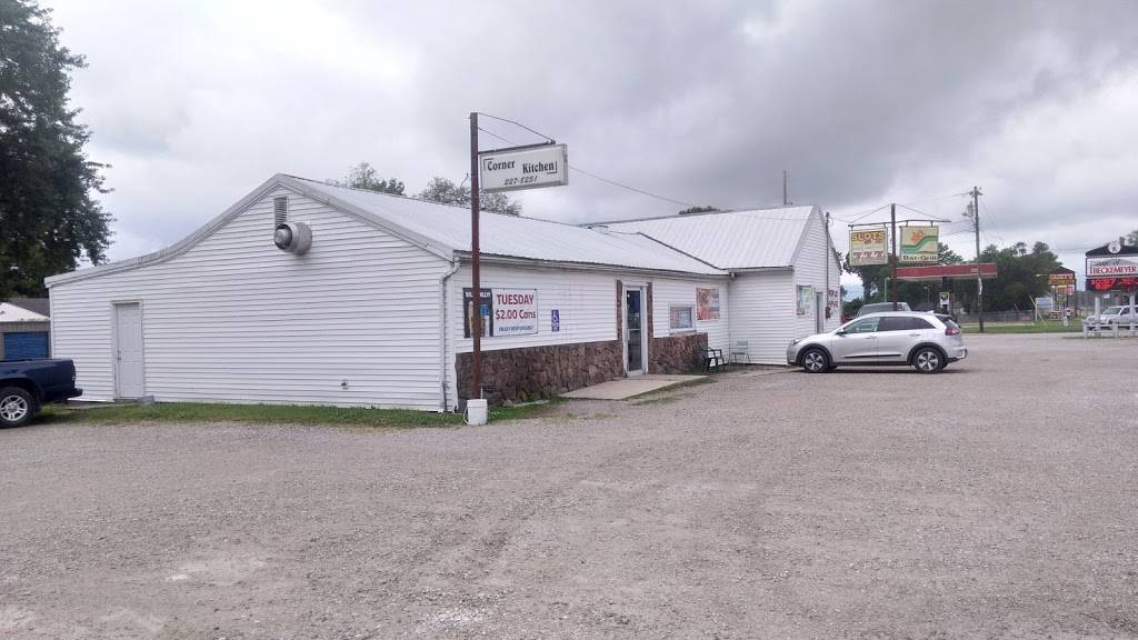 Franks Sundown & Corner Kitchen | restaurant | 130 Old U.S. 50 E, Beckemeyer, IL 62219, USA | 6182278251 OR +1 618-227-8251