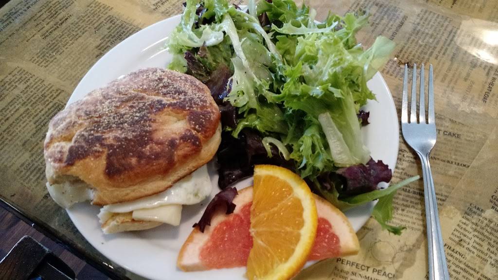 Mon Petit Cheri | cafe | 310 Main St S, Stillwater, MN 55082, USA | 6513421528 OR +1 651-342-1528