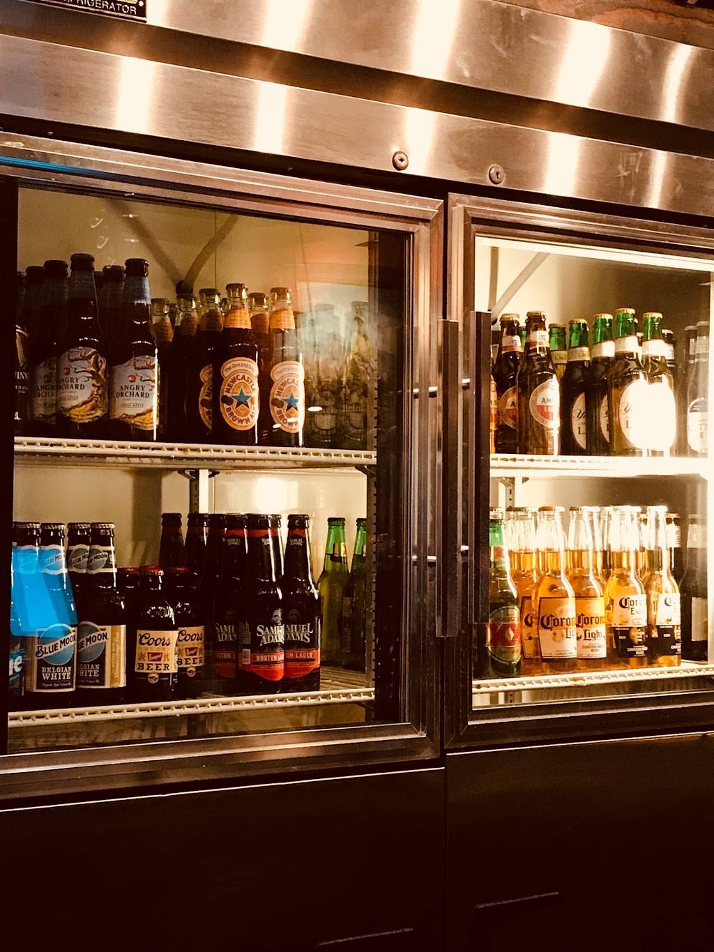 LongHorn Steakhouse | meal takeaway | 20999 Center Ridge Rd, Rocky River, OH 44116, USA | 4403565433 OR +1 440-356-5433