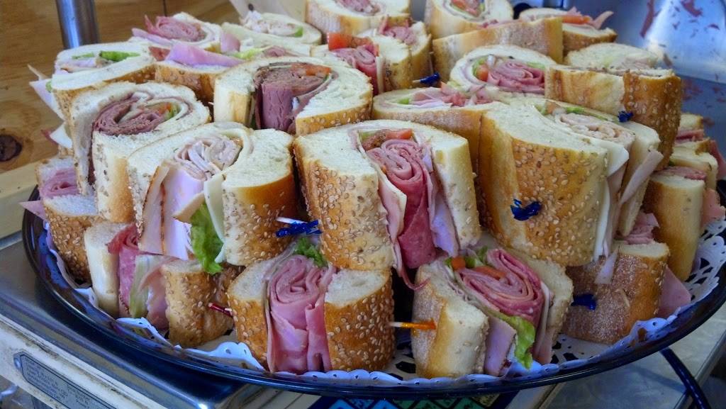 Centrellas Deli & Italian Market | restaurant | 10 Brookline Blvd, Havertown, PA 19083, USA | 6108532466 OR +1 610-853-2466