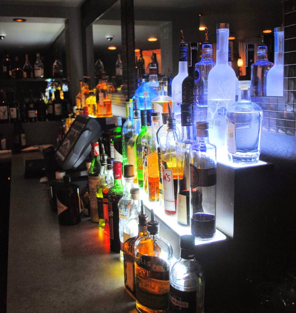 Salar Restaurant and Lounge | restaurant | 400 E 5th St, Dayton, OH 45402, USA | 9372033999 OR +1 937-203-3999