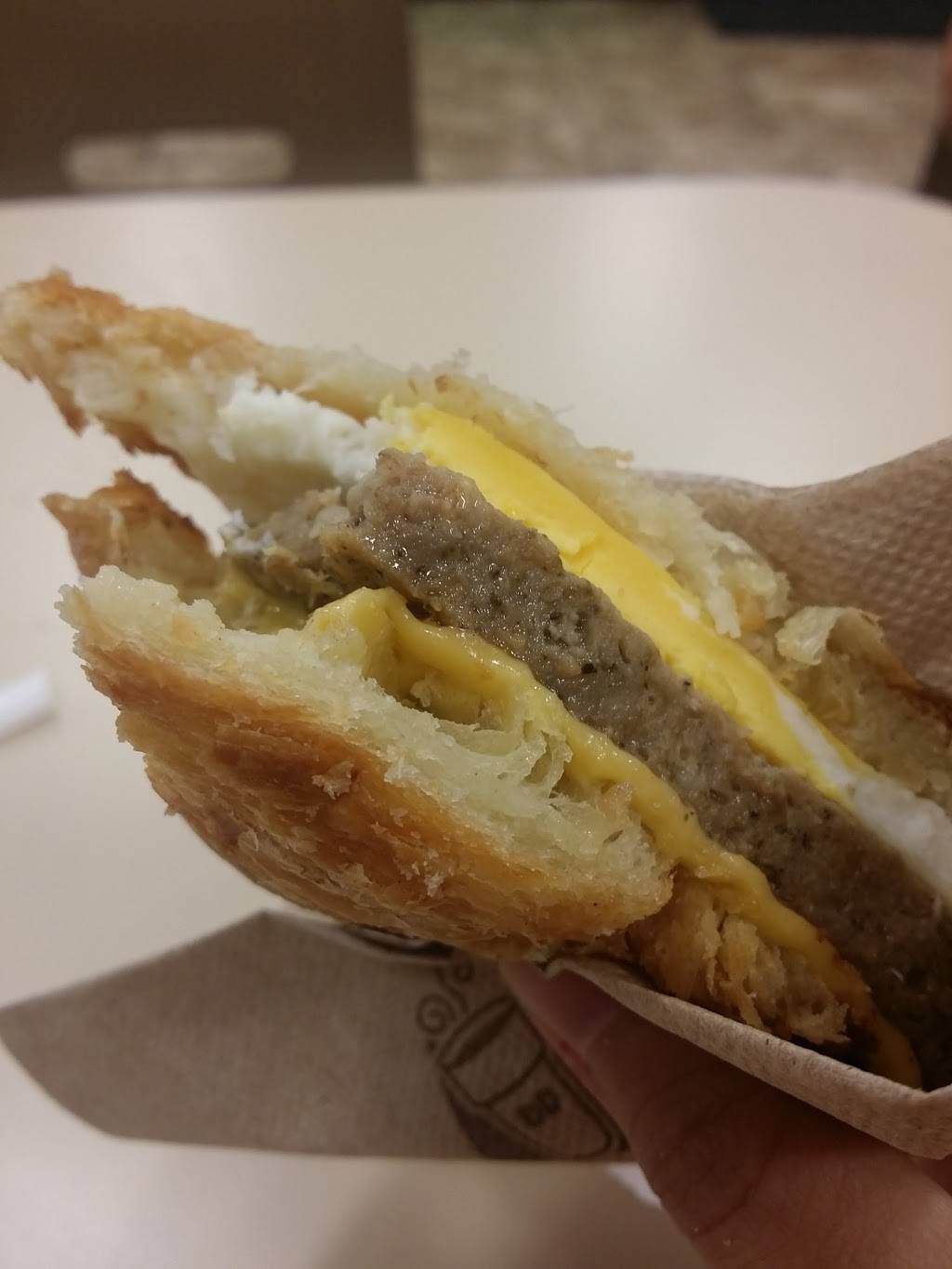 Dunkin Donuts | cafe | 13210 14th Ave, College Point, NY 11356, USA | 7187461211 OR +1 718-746-1211