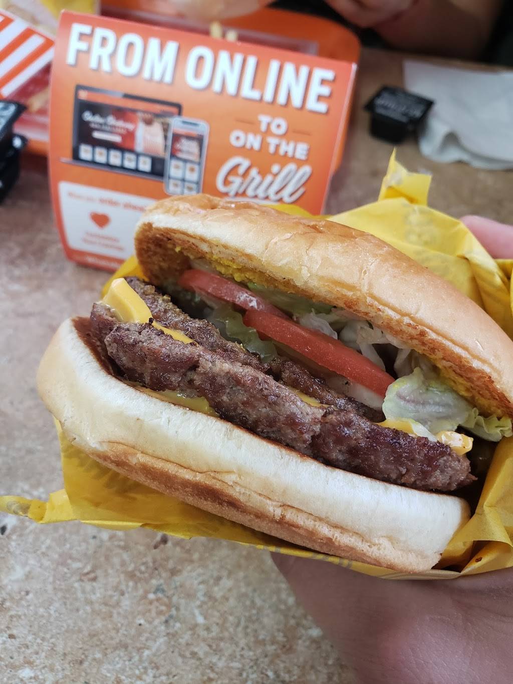 Whataburger | restaurant | 7057 S Desert Blvd, Canutillo, TX 79835, USA | 9158772445 OR +1 915-877-2445