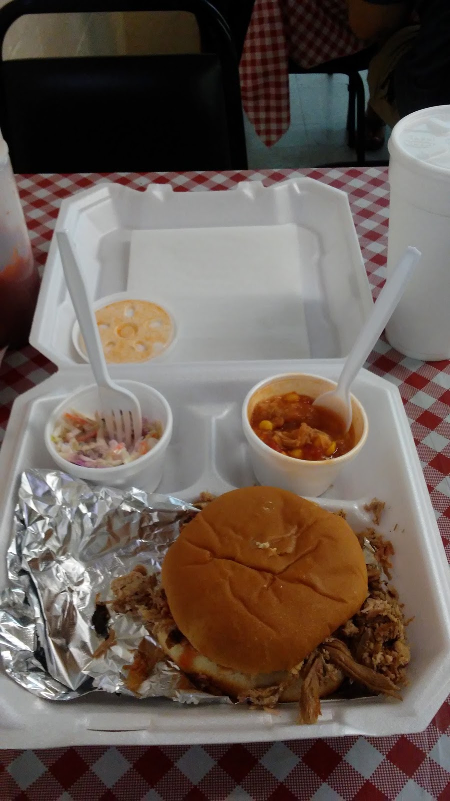 Jabos Barbeque | restaurant | 3699 US-231, Brundidge, AL 36010, USA | 3343442277 OR +1 334-344-2277