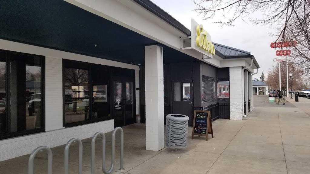 Esters Neighborhood Pub | restaurant | 2201 Oneida St, Denver, CO 80207, USA | 3039974173 OR +1 303-997-4173