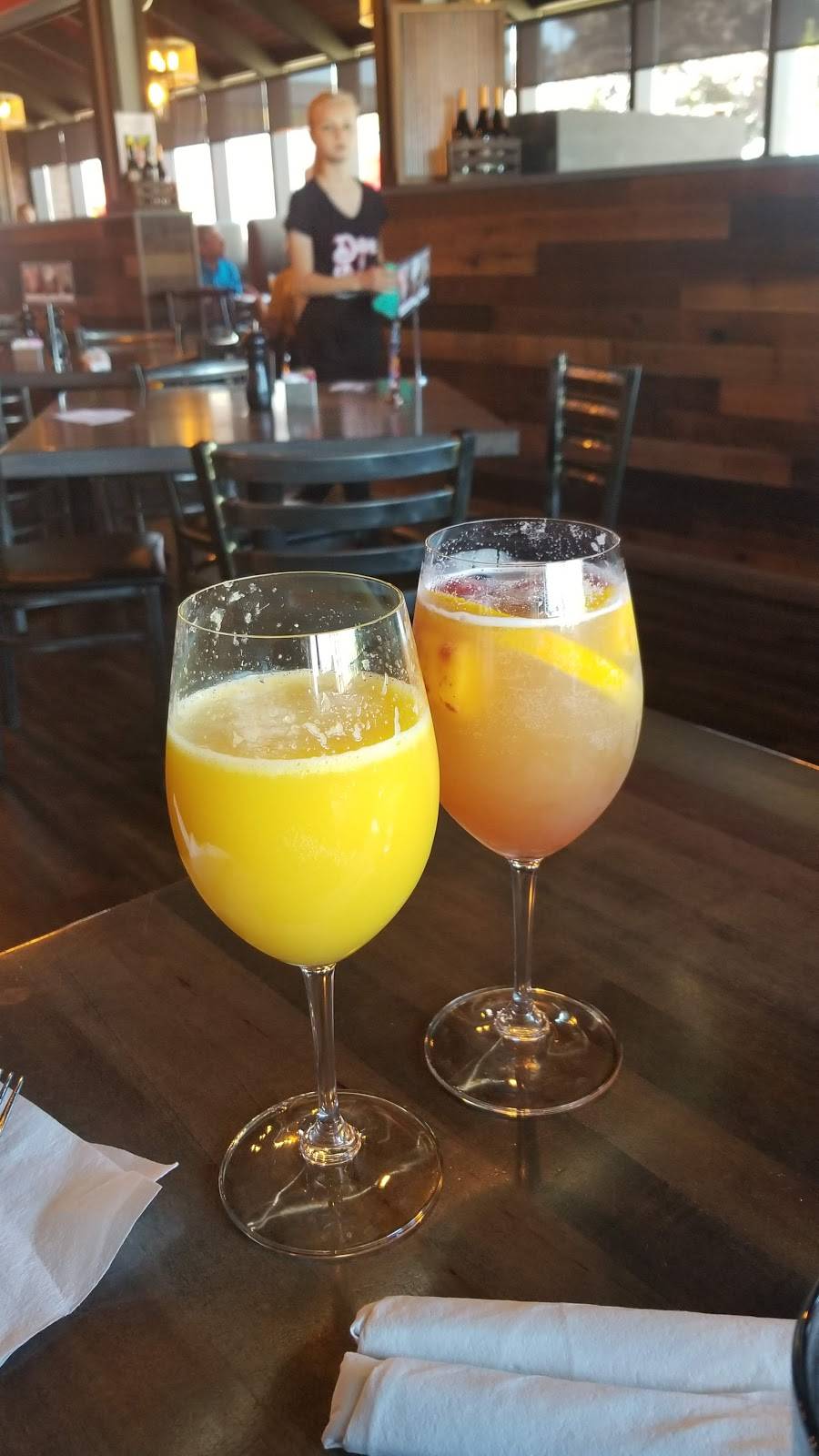 Dave and Amys of Walled Lake | restaurant | 800 N Pontiac Trail, Walled Lake, MI 48390, USA | 2489568622 OR +1 248-956-8622