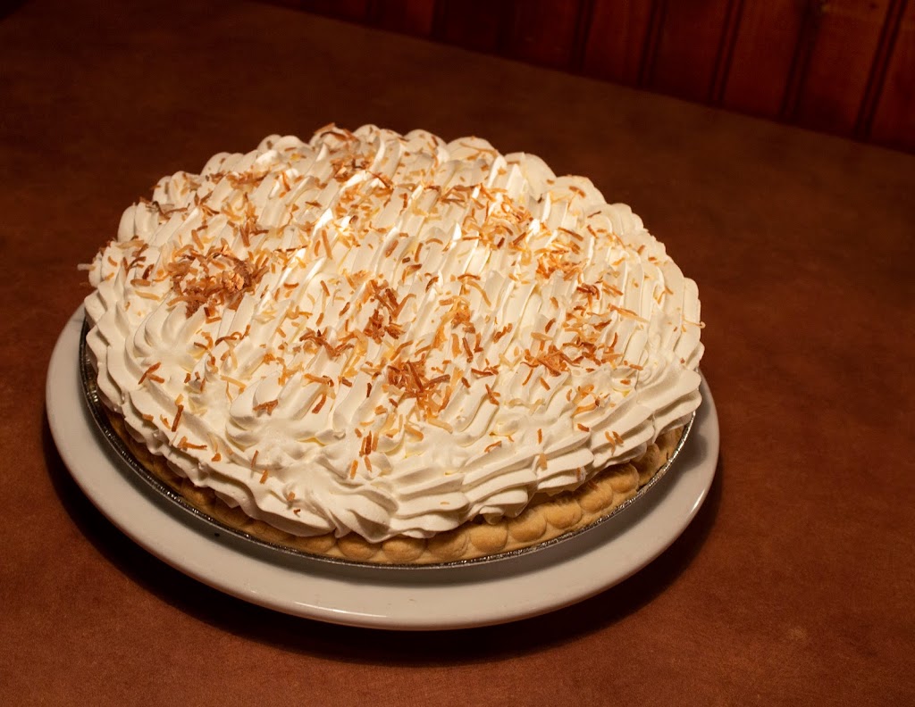 Ranch House | restaurant | 1380 W Newlands Dr, Fernley, NV 89408, USA | 7755752222 OR +1 775-575-2222