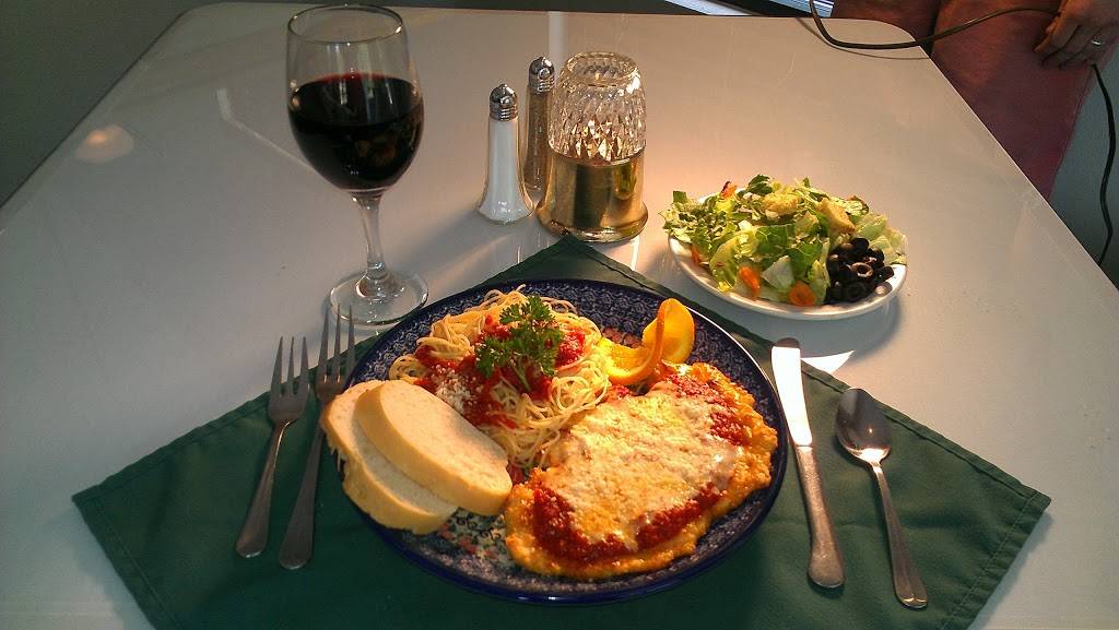 DeVitos Restaurant | restaurant | 350 Devitos Loop N, Harrison, AR 72601, USA | 8707418832 OR +1 870-741-8832