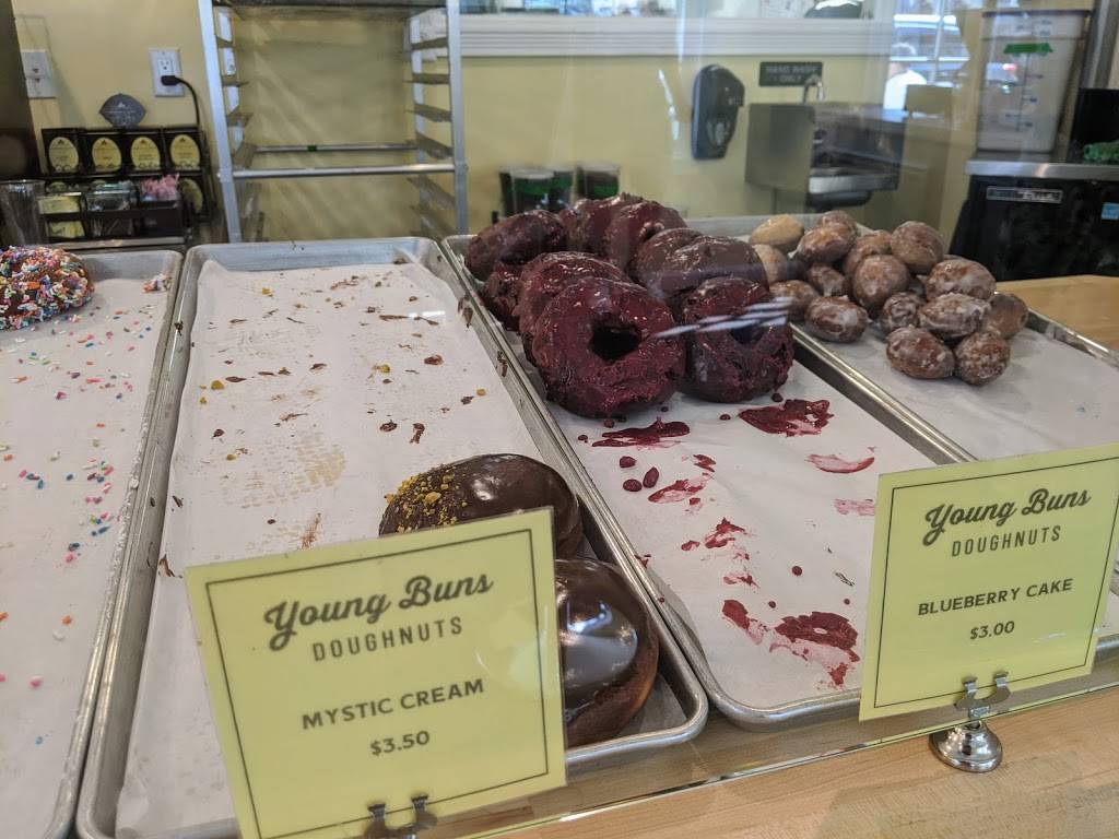 Young Buns Doughnuts | restaurant | 46 W Main St, Mystic, CT 06355, USA | 8604158372 OR +1 860-415-8372