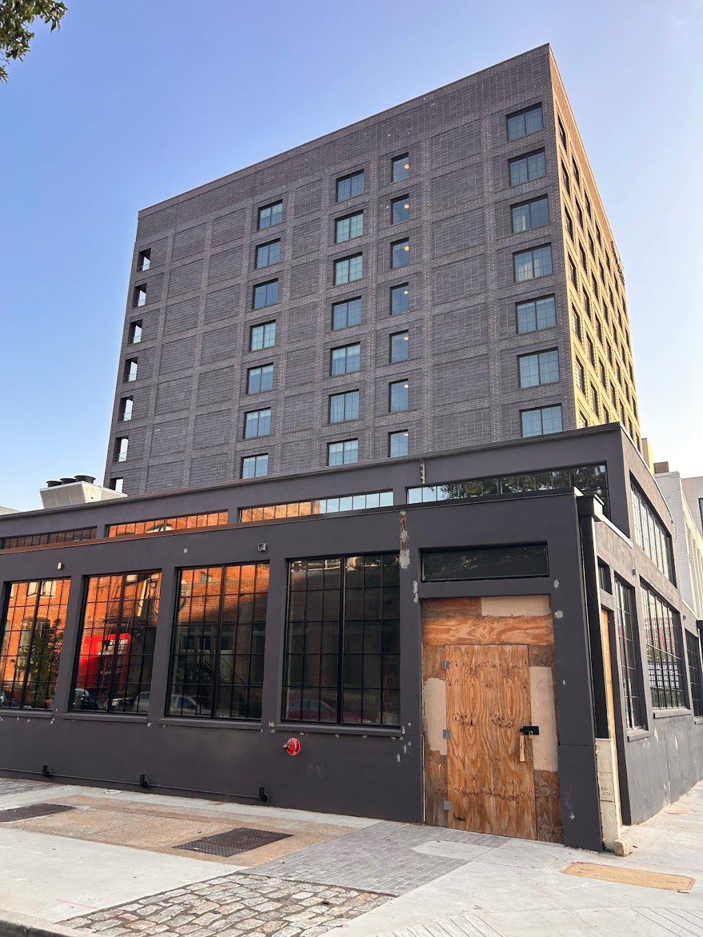 Amelia Gene’s | restaurant | 255 S Front St, Memphis, TN 38103, USA | 9015265000 OR +1 901-526-5000