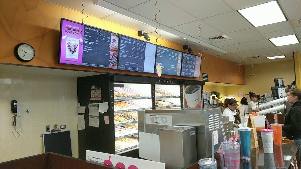 Dunkin Donuts | cafe | 7516 Cass Avenue #5b, Darien, IL 60561, USA | 6304341799 OR +1 630-434-1799
