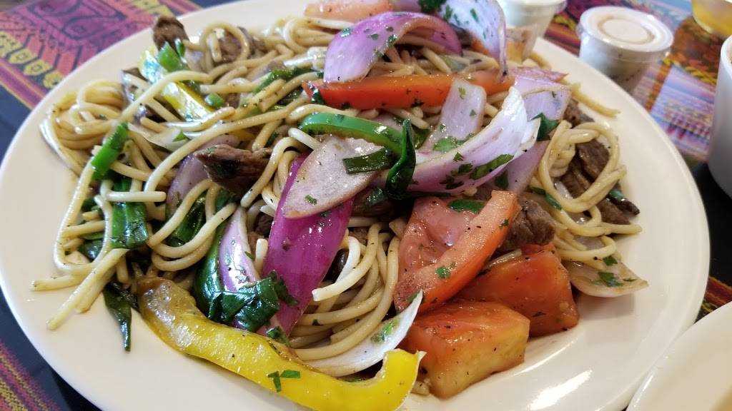 Peruchos | restaurant | 1200 Pulaski Hwy, Bear, DE 19701, USA | 3027330200 OR +1 302-733-0200