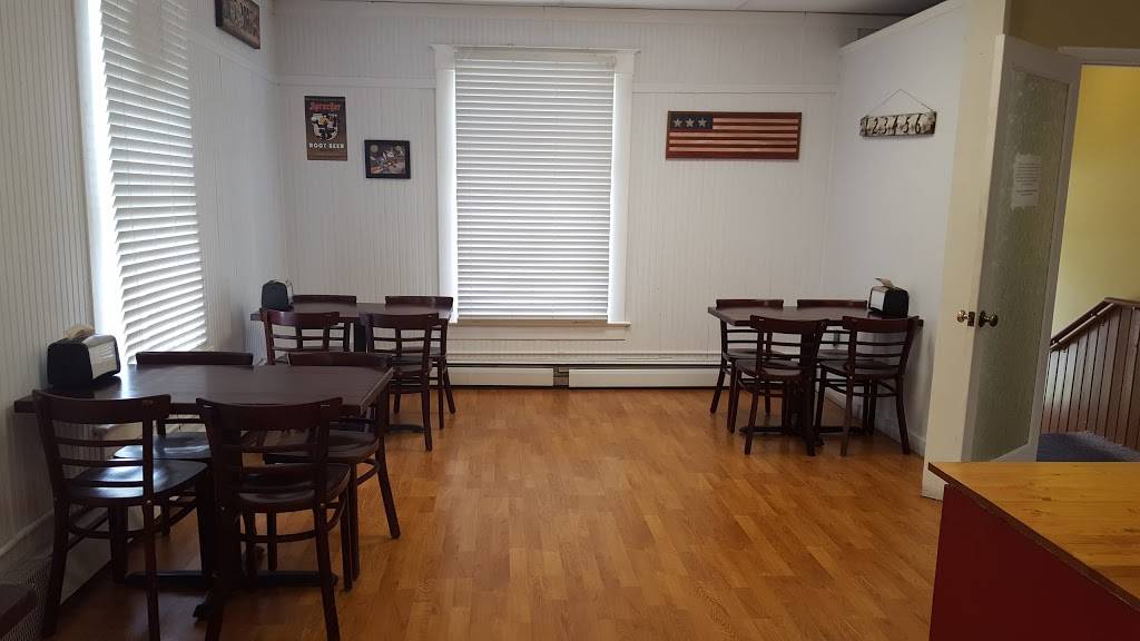 Carrol Lous Smokehouse | restaurant | 2612 N Martin Luther King Jr Dr, Decatur, IL 62526, USA | 2175427275 OR +1 217-542-7275