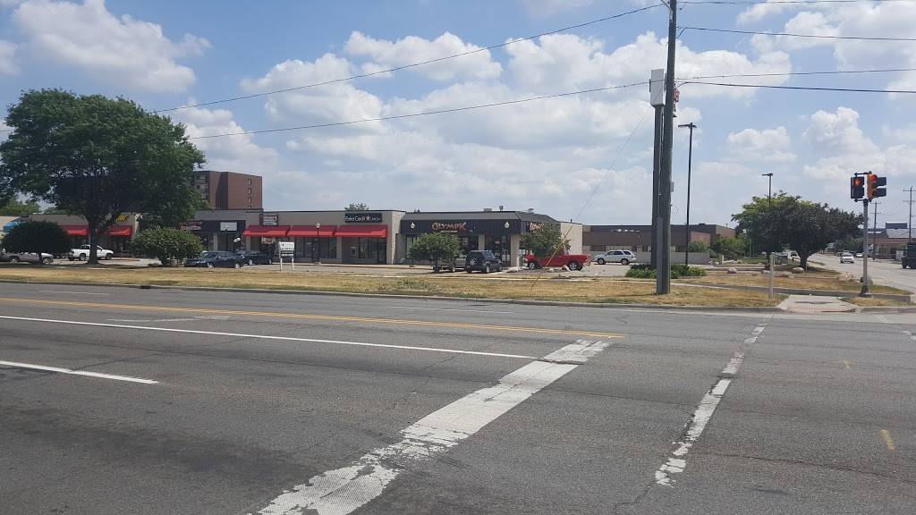 Olympic Grill | restaurant | 6700 E 10 Mile Rd, Center Line, MI 48015, USA | 5867579773 OR +1 586-757-9773