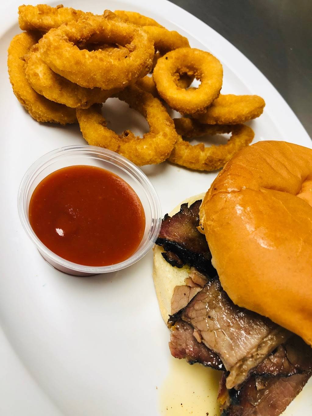 CK Grill and Bar | restaurant | 655 S 33rd Ave, Columbus, NE 68601, USA | 4025634030 OR +1 402-563-4030