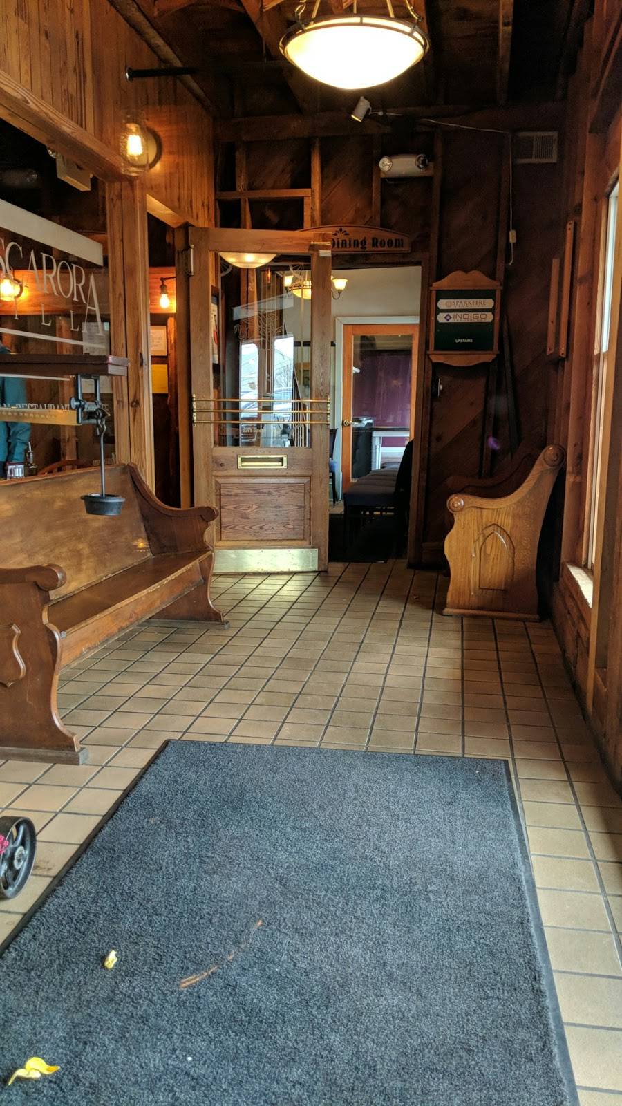 Tuscarora Mill Restaurant | bakery | 203 Harrison St SE, Leesburg, VA 20175, USA | 7037719300 OR +1 703-771-9300