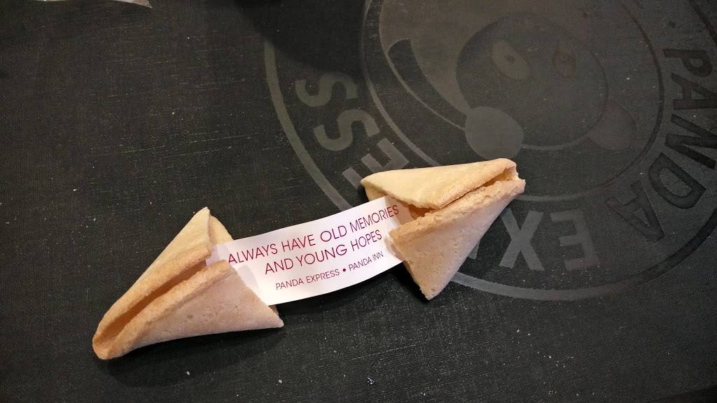 Panda Express | restaurant | 14000 SE Petrovitsky Rd, Renton, WA 98058, USA | 4252771698 OR +1 425-277-1698