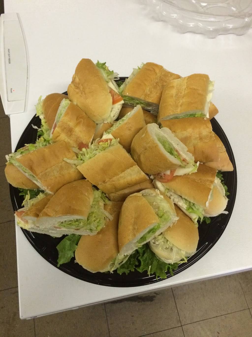 Jasons Pizza | restaurant | 113 June St, Worcester, MA 01602, USA | 5087567474 OR +1 508-756-7474