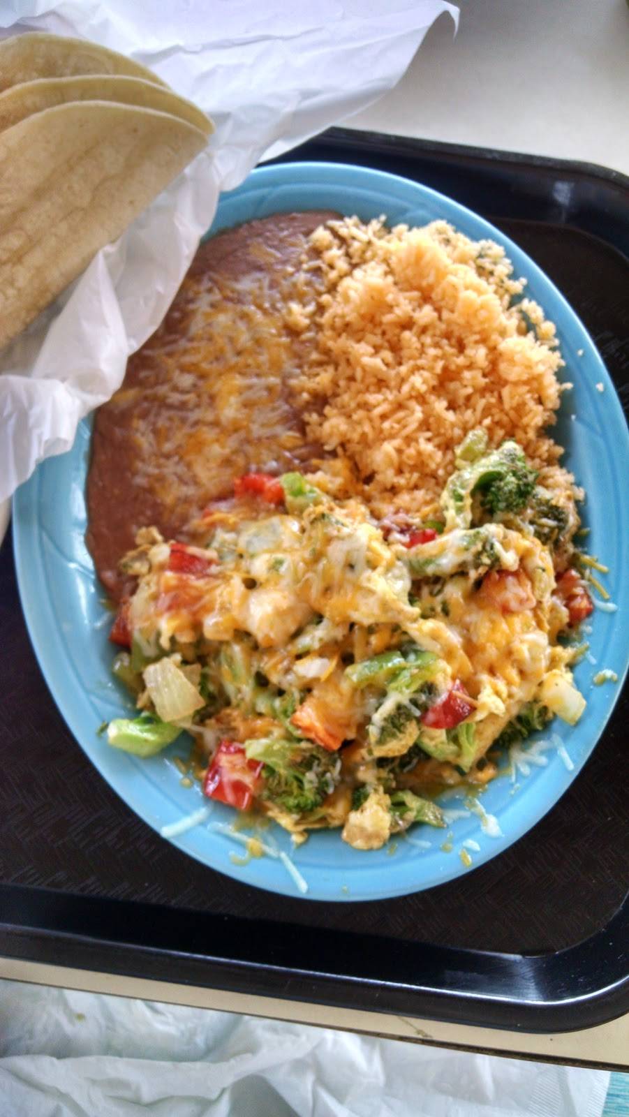 Taqueria Los Amigos | restaurant | 3524 CA-32, Chico, CA 95973, USA | 5303429113 OR +1 530-342-9113