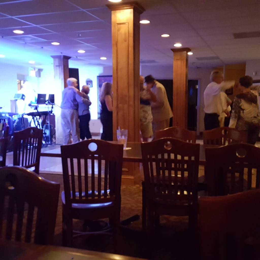 Shannons | restaurant | 2801 Plank Rd, Fredericksburg, VA 22401, USA | 5407868321 OR +1 540-786-8321