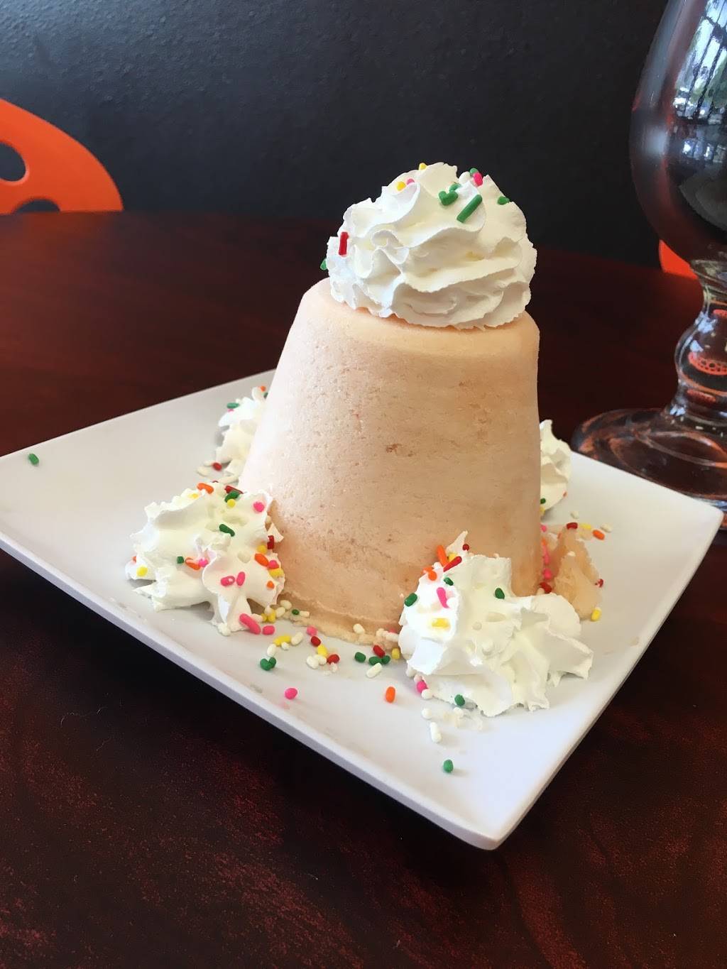 Vampire Penguin Yuba City | restaurant | 1199 Butte House Rd, Yuba City, CA 95991, USA | 5304433392 OR +1 530-443-3392