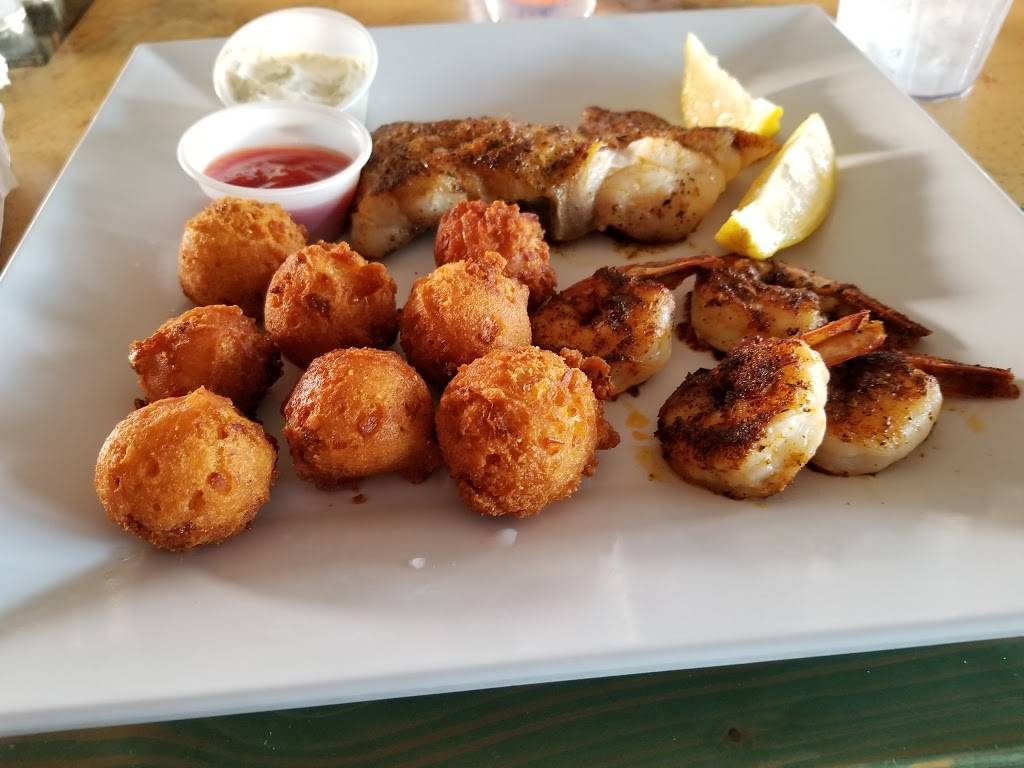 Mad Beach Fish House | restaurant | 13205 Gulf Blvd, Madeira Beach, FL 33708, USA | 7273984103 OR +1 727-398-4103