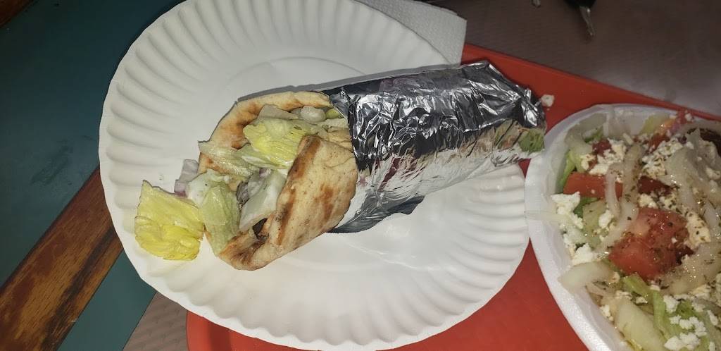 Tonys Corner | restaurant | 314 Queenston Rd, Hamilton, ON L8K 1H5, Canada | 9055455333 OR +1 905-545-5333