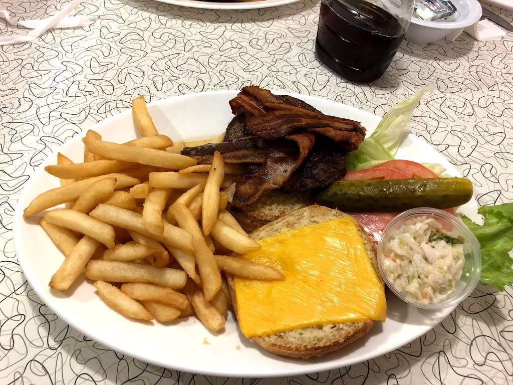 Johns Diner | restaurant | 1786 Westchester Ave, Bronx, NY 10472, USA | 7189319402 OR +1 718-931-9402