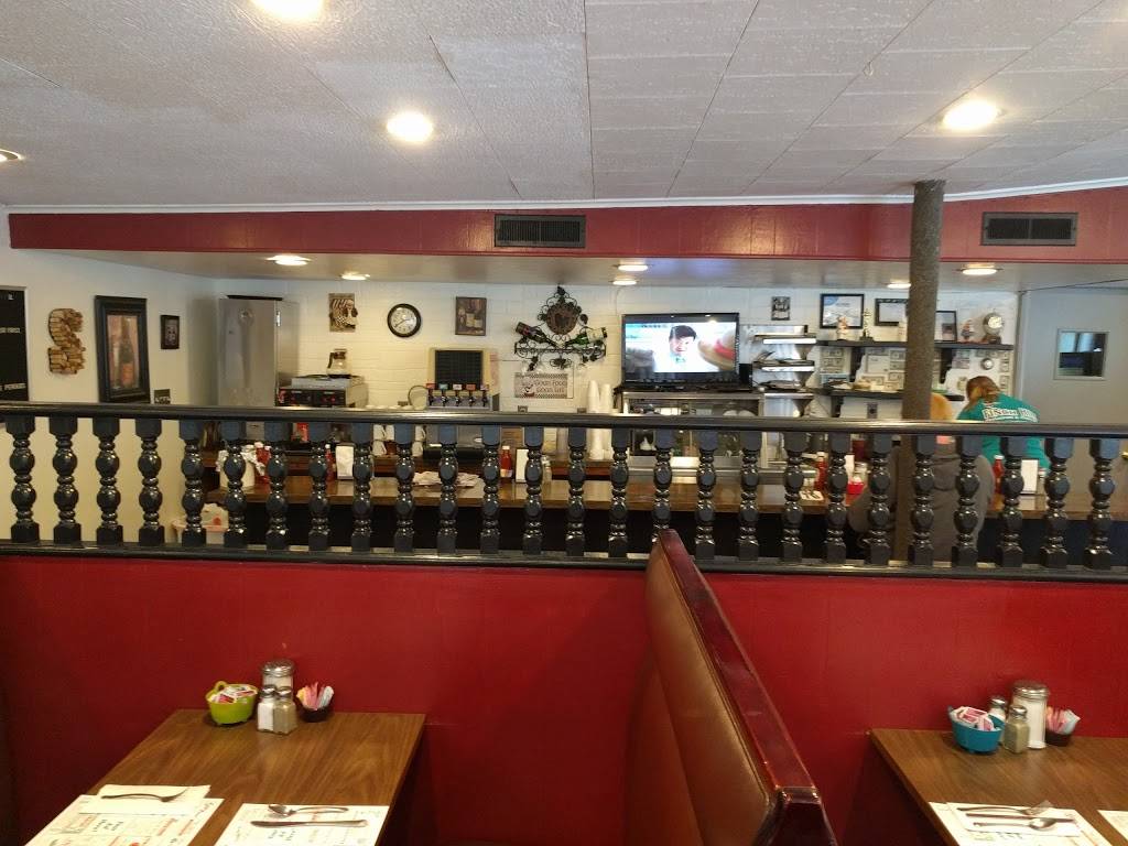 Finch Hill Restaurant | restaurant | 393 PA-247, Greenfield Township, PA 18407, USA | 5702826750 OR +1 570-282-6750