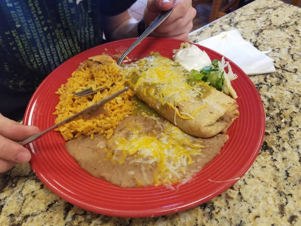 Mi Pueblo Mexican Food | restaurant | 710 E Union Hills Dr, Phoenix, AZ 85024, USA | 6235871920 OR +1 623-587-1920