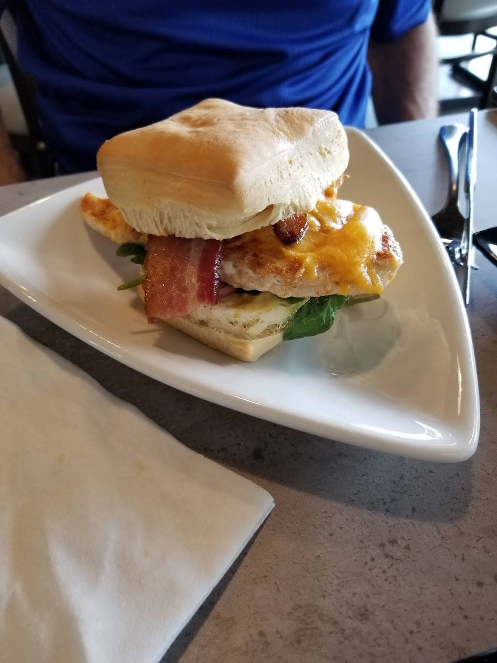 Intersections Restaraunt | restaurant | 8241 Northfield Blvd, Denver, CO 80216, USA | 3039635909 OR +1 303-963-5909