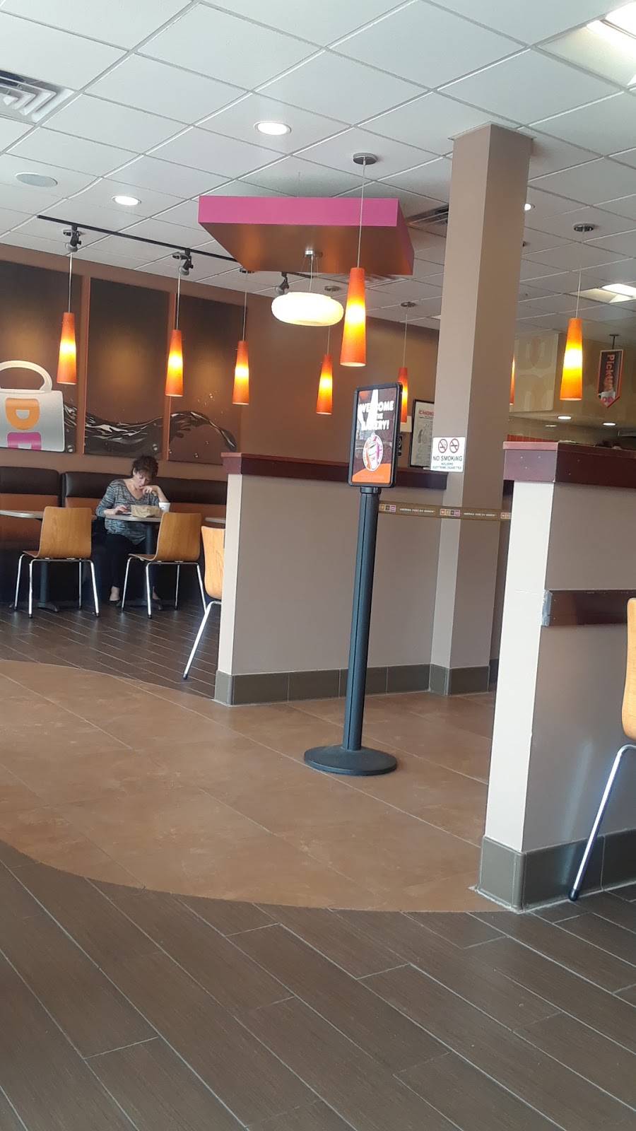 Dunkin Donuts | cafe | 21295 26th Ave, Bayside, NY 11360, USA | 7184283275 OR +1 718-428-3275